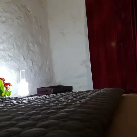 Cueva Puerta Del Sol Hostal *